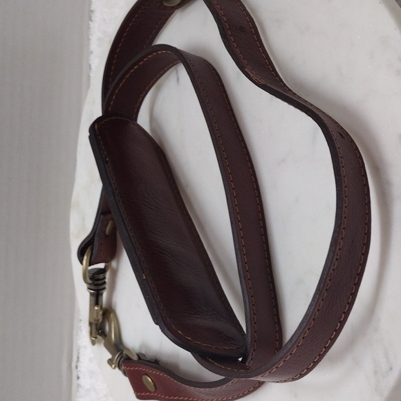 Brown Leather Shoulder Strap Adjustable 40 1/2"-46" L x 1" W #135-44 - Picture 3 of 16